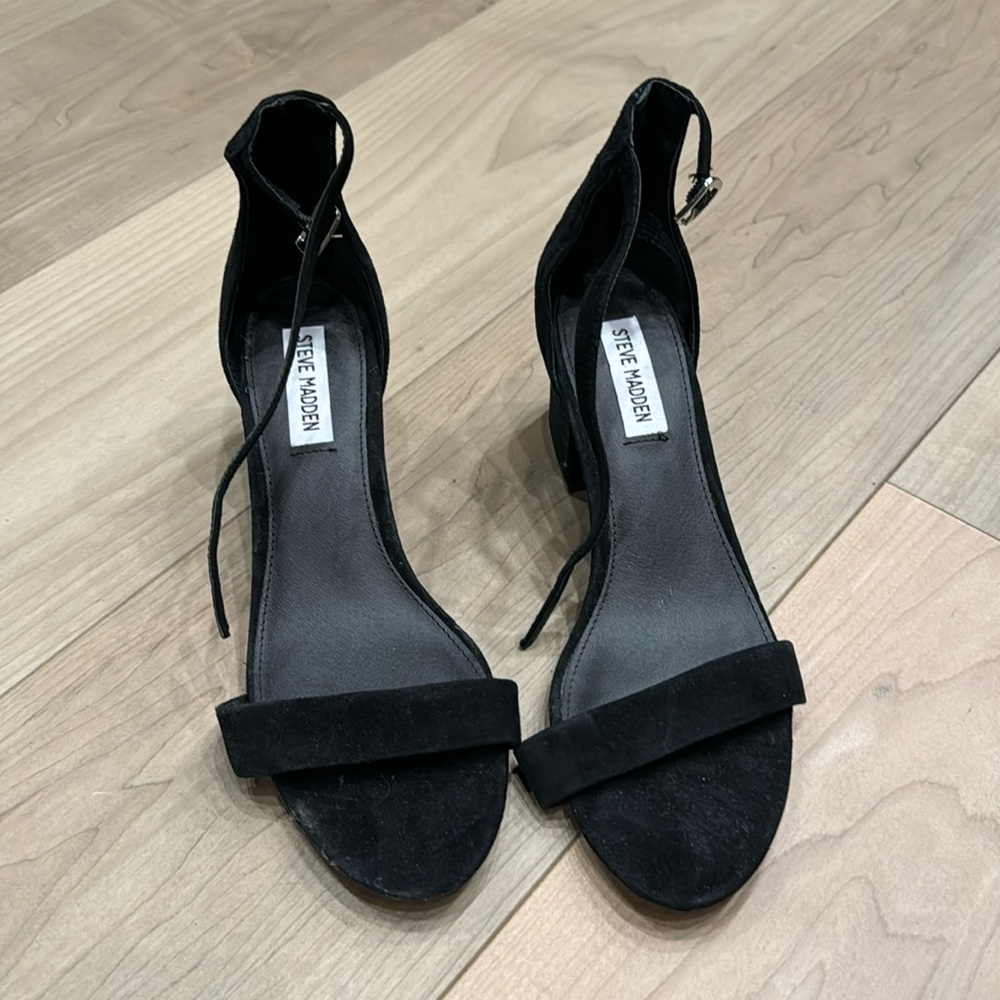 Woman’s shoes